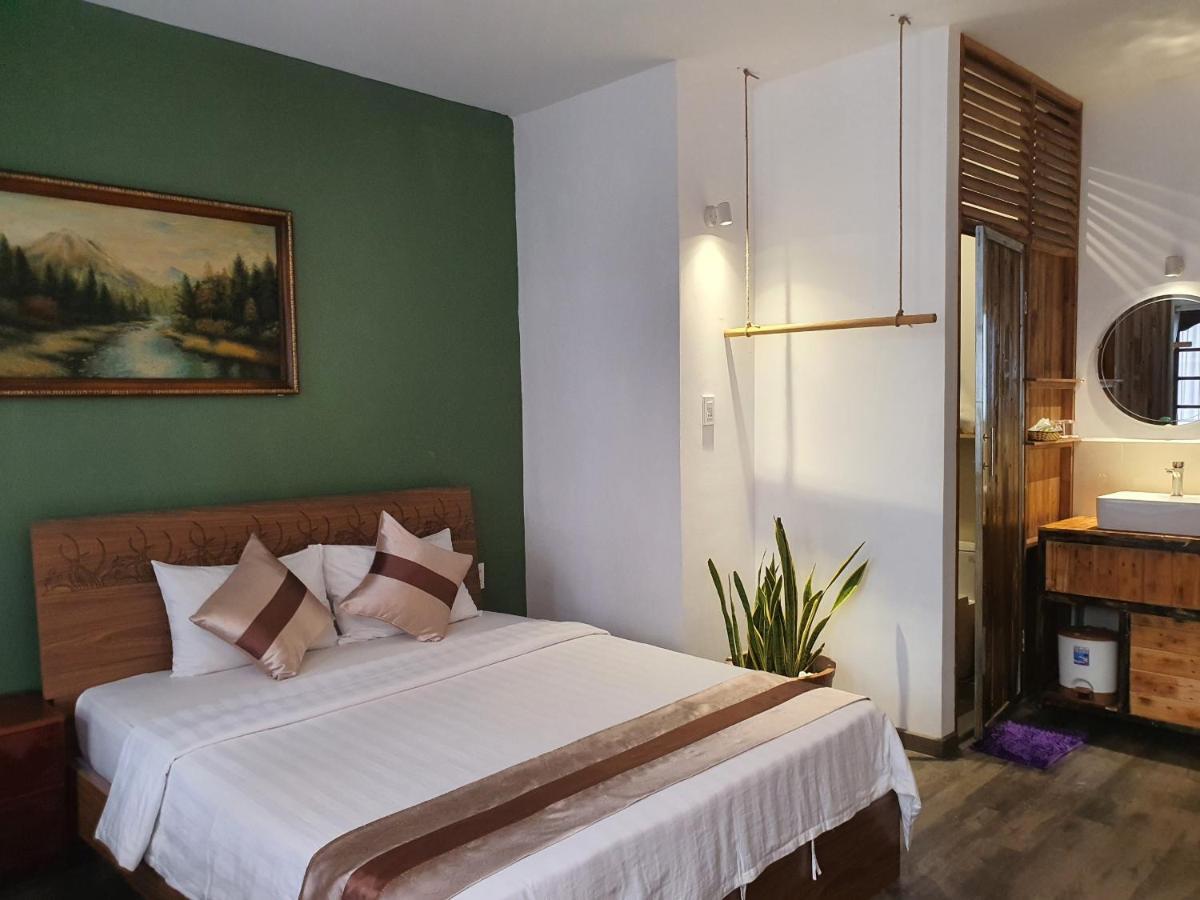 The 1- Tony Saigon Hotel Ho Chi Minh City Exterior photo